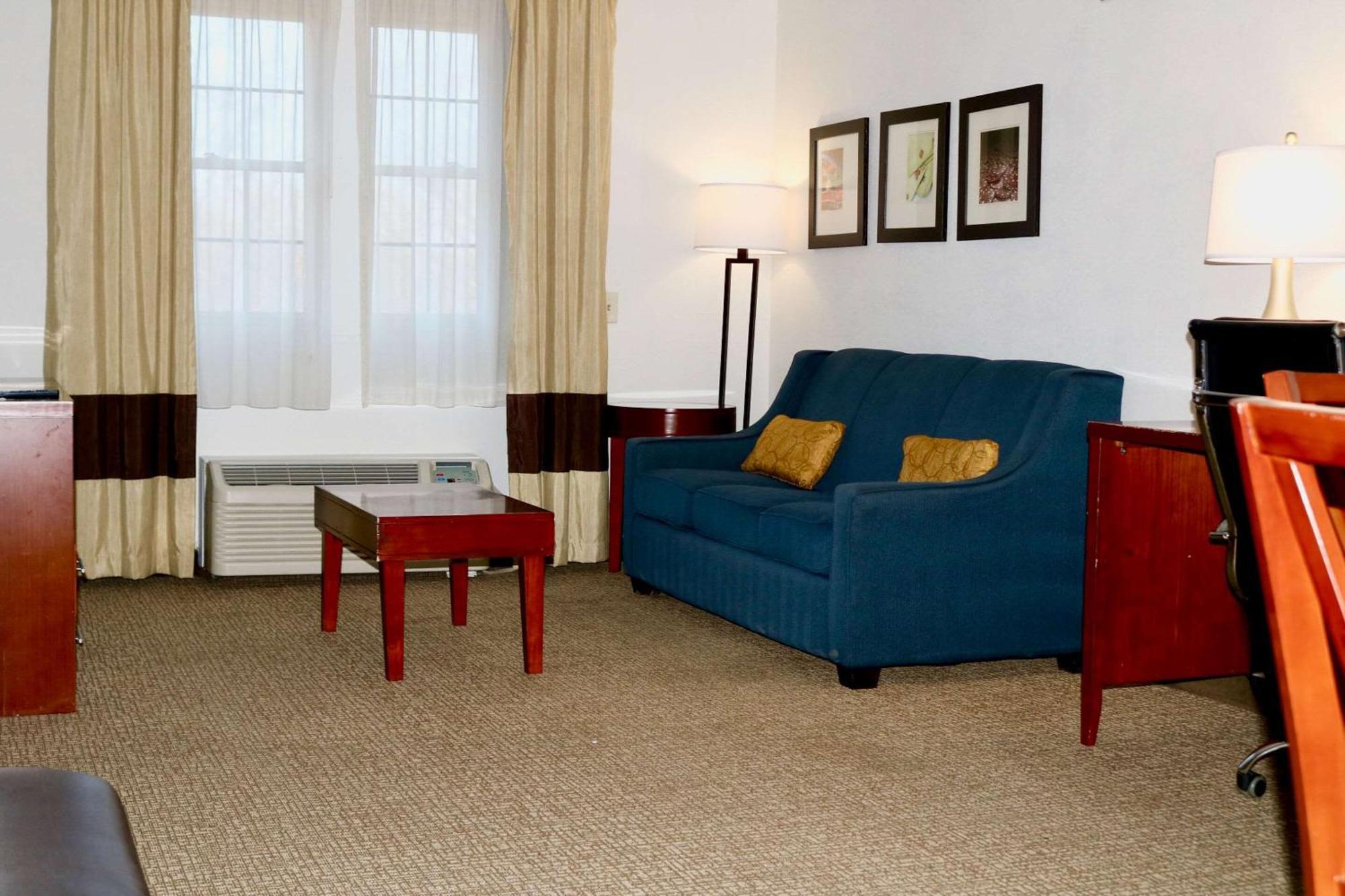 Comfort Suites Near Casinos Norwich Esterno foto